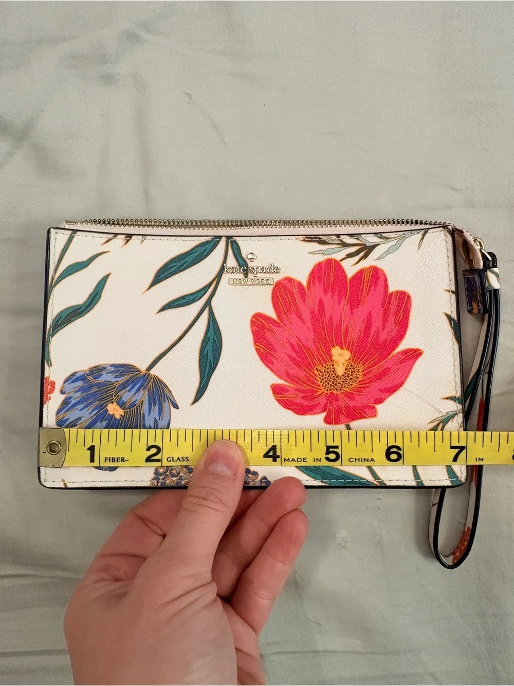 Kate Spade clutch Floral Print Wristlet Wallet - White with Pink & Blue Flowers